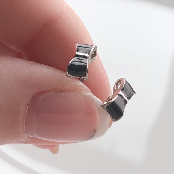 Jewelry - NWOT Dainty Mini Bow Earring Studs Sliver & Black